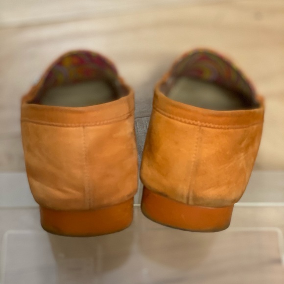 Pumpkin Vis a Vie Loafer - Picture 6 of 7